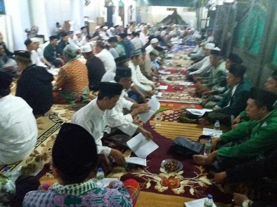 900 Pengurus Ranting NU se-Surabaya Dukung Khofifah, Wakil Ketua PWNU Jatim Testimoni