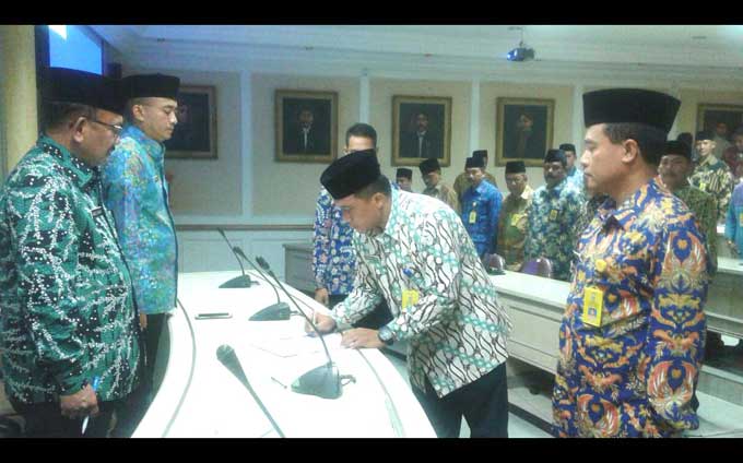 Pemkab Malang Gelar Sertijab untuk 29 Camat Hasil Mutasi