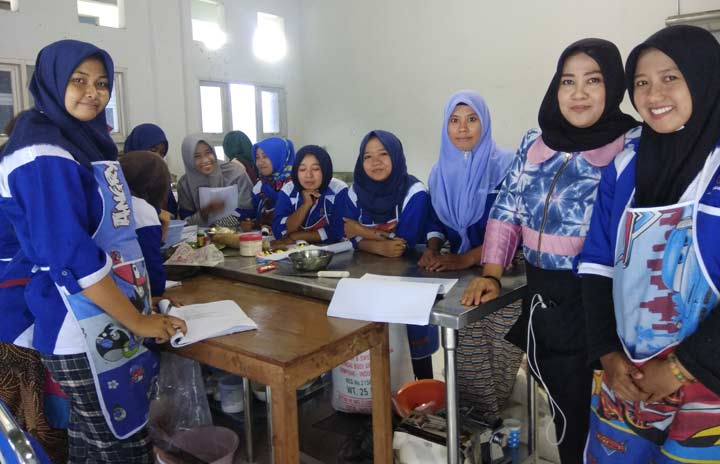 Konsisten, Sri Wahyuni Dapat Julukan sebagai Ratu Jagung
