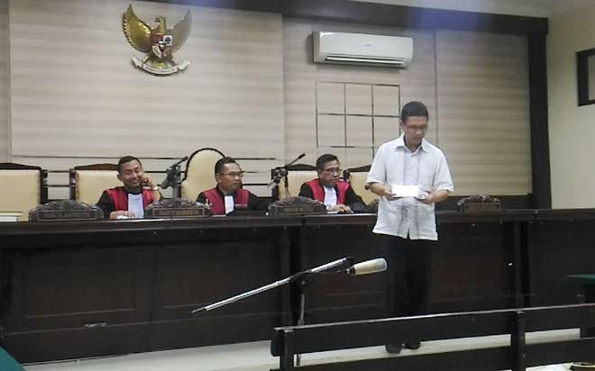 Mantan Dirut PDAM Sidoarjo Dituntut 8 Tahun Penjara