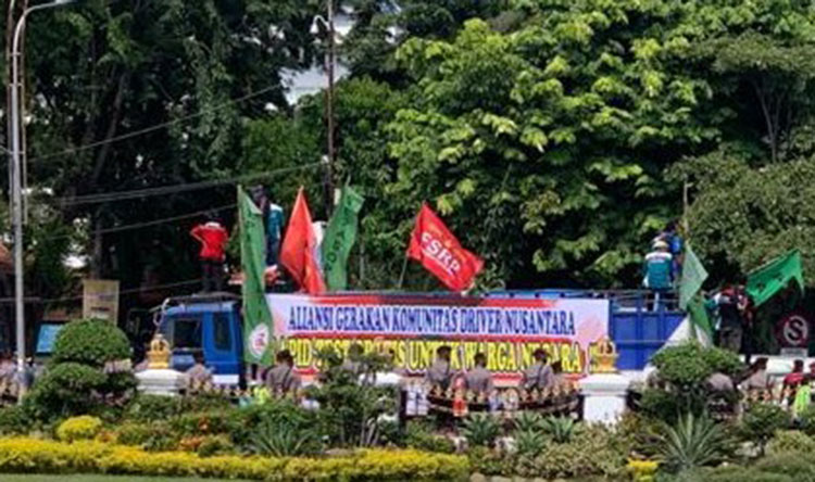 Biaya Mahal, DPRD Jatim Dorong Gubernur Gratiskan Rapid Test untuk Pengemudi
