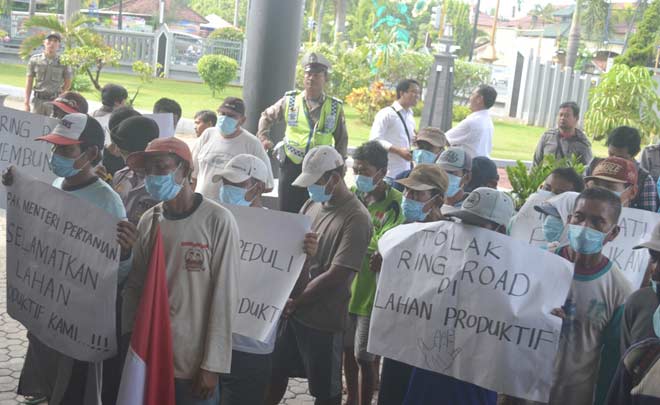 'Makan' Lahan Produktif, Pembanguan Ring Road Tuban Ditolak Petani