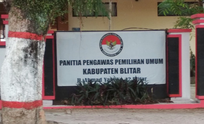 Digugat Bacaleg ke Panwaslu, Begini Tanggapan KPU Blitar