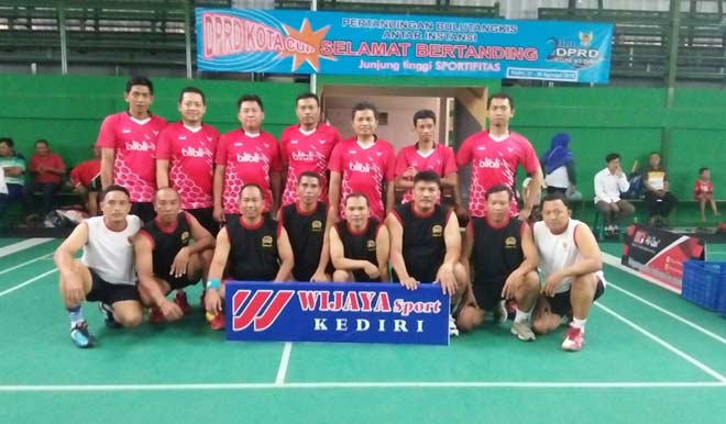 Bulu Tangkis DPRD Kota Kediri Cup 2016: PDAM Juara I, Kodim Kediri Juara IV