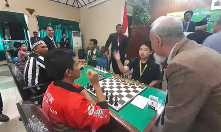 Cabor Catur Tuban Sumbang Perunggu