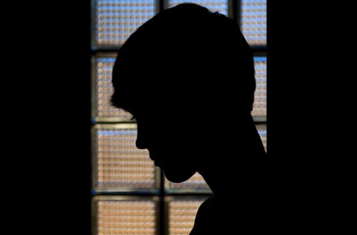 Orang Tua dan Pacarnya Berzina, Putra Umur 10 Tahun Dipaksa Ikut 'Bantu'