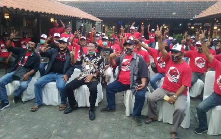 Banteng Yesbro Dukung Yuhronur di Pilbup Lamongan 2020