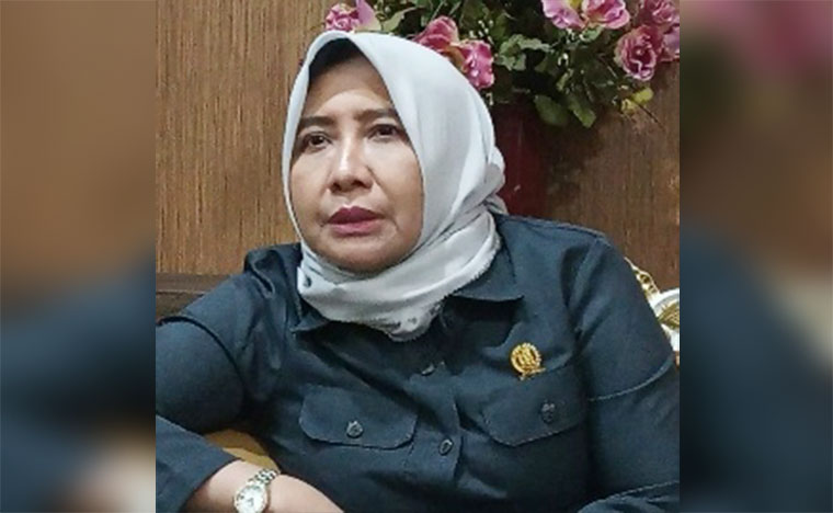 Hj. Anik Maslachah, S.Pd, M.Si, Wakil Ketua DPRD Jatim. foto: ist.
