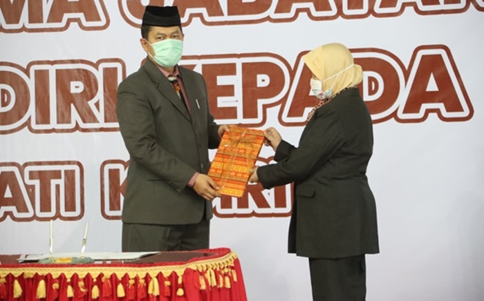 Jabatan Bupati Haryanti Berakhir, Dede Sujana Ditunjuk Jadi Pelaksana Harian