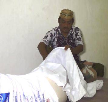 Ponpes Jin Tangani Caleg Stres Mulai Pengusaha hingga Artis