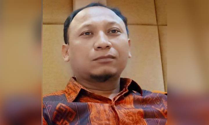 Ketua KPU Gresik Ahmad Roni.