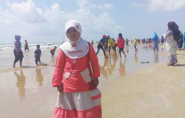 Tempat Wisata di Sumenep Dipadati Pengunjung, BMKG Ingatkan Gelombang, Polres Siagakan Personel