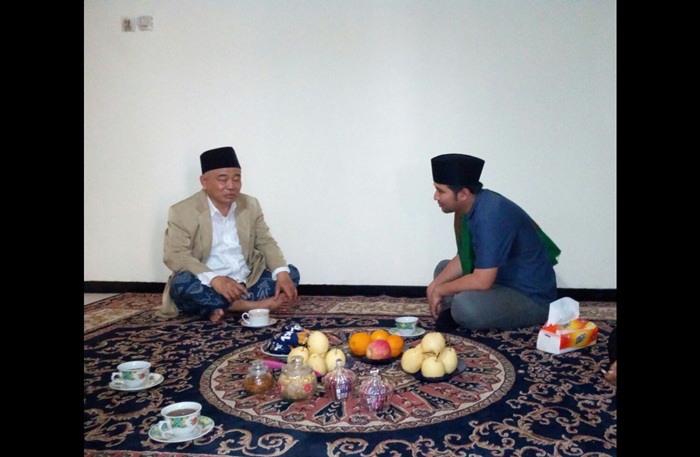 Emil Dardak dapat 'Sorban Kemenangan' dari Ampel