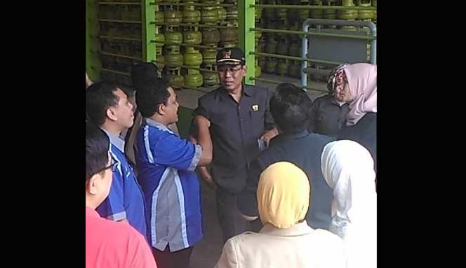 Komisi B Pantau Distribusi LPG, Komisi A Kritisi Anggaran Perjalanan Dinas