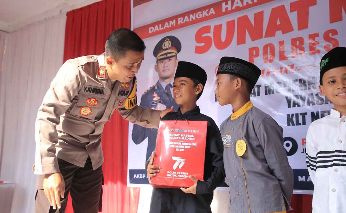Sambut Hari Bhayangkara ke-77, Polres Madiun Gelar Sunat Massal Gratis