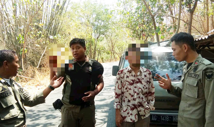 Pengakuan Muda-mudi Penumpang 'Mobil Goyang' yang Digerebek Satpol PP di Kawasan Gunung Klotok