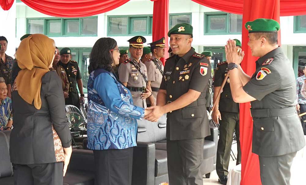 Pj Wali Kota Kediri Hadiri Upacara Sertijab Komandan Yonif 521 Dadaha Yodha