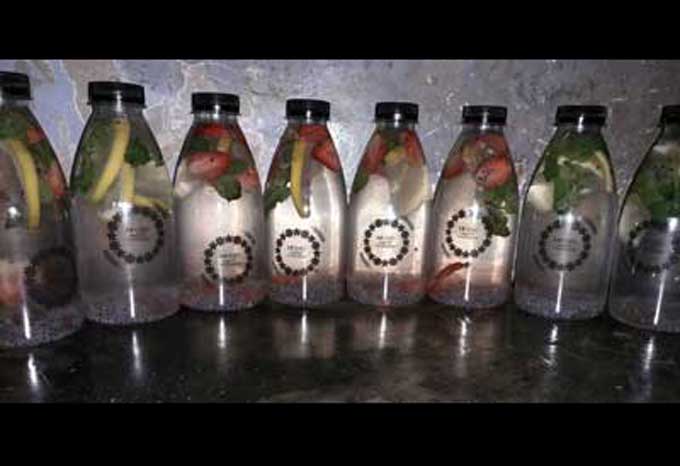 Tampilan Athaya Infused Water. foto: NINDY/ BANGSAONLINE