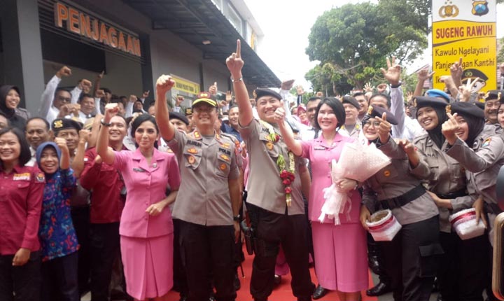 Pisah sambut Kapolres Tuban.
