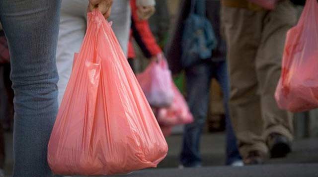 DPRD Jatim Soal Plastik Berbayar: Itu Kebijakan Ngawur