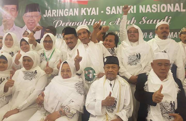 Pimpin Deklarasi Dukung Jokowi di Arab Saudi, Khofifah dan Kiai Asep Targetkan 70 Persen Suara