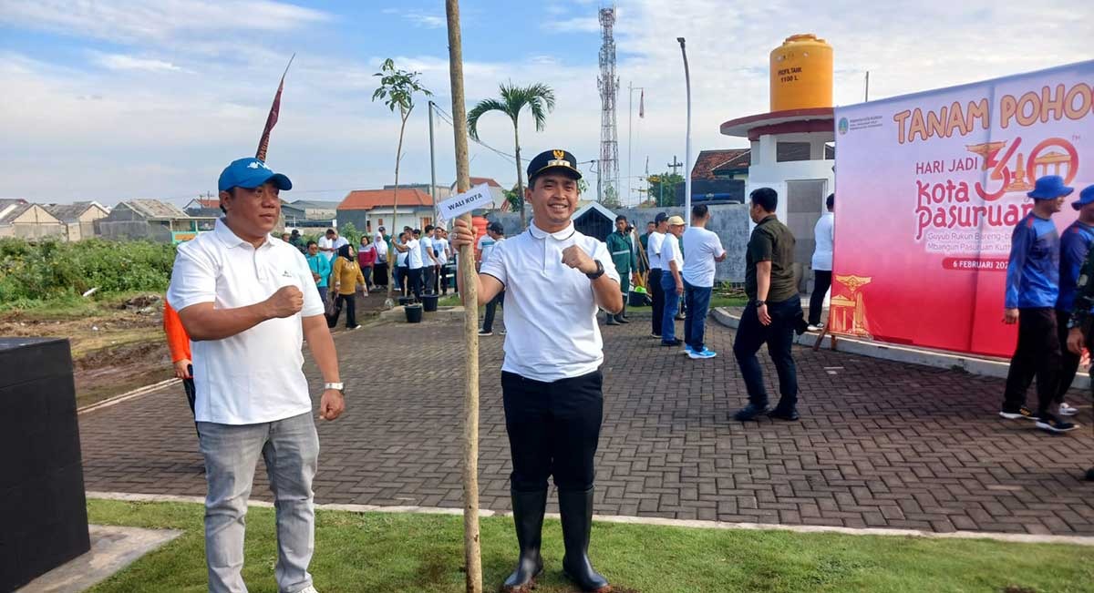 Peringati Hari Jadi Daerah yang ke-340, Pemkot Pasuruan Tanam 100 Pohon