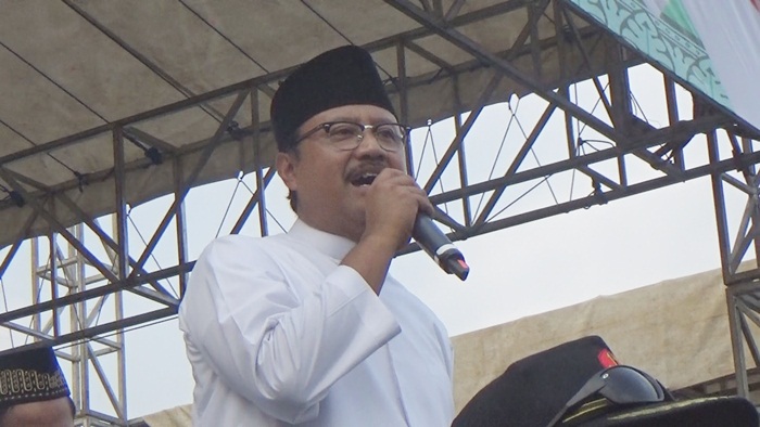 Gus Ipul saat Deklarasi Anti Terorisme dan Radikalisme digelar di Alun-alun Jombang. Foto: RONY S/BANGSAONLINE