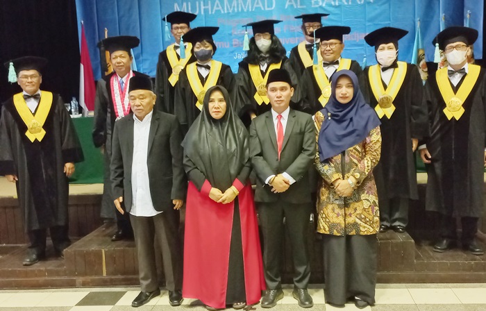 Wabup Gus Barra Berhasil Raih Gelar Doktor dari Universitas Padjadjaran Bandung