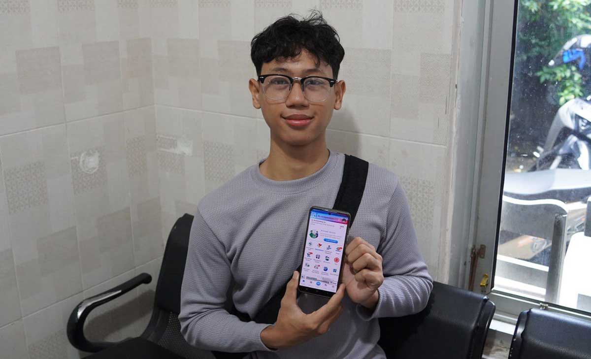 Peserta JKN Kediri Rasakan Manfaat Antrean Online Mobile JKN