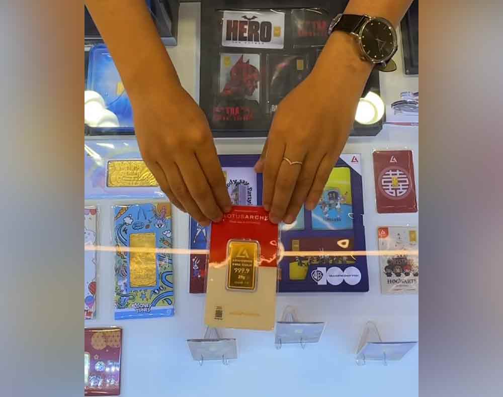 1 Gram Turun Rp8 Ribu, Simak Perubahan Harga Emas Lotus Archi Terbaru Hari Ini 15 Juli 2025