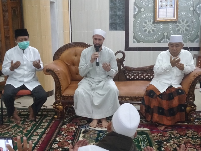 Akhiri Munajat Nasional, Kiai Asep Senang Masjid Dibuka Kembali