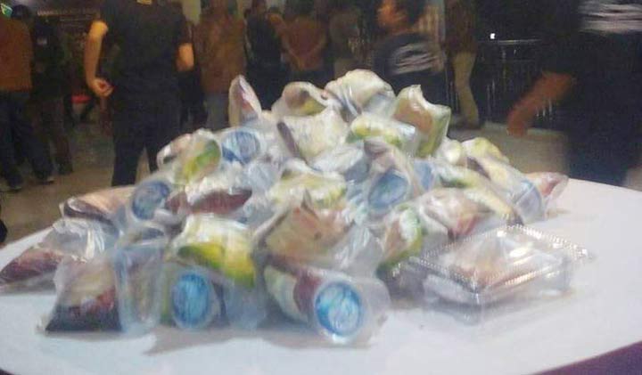 Konsumsi Hanya Roti dan Air Mineral, Acara Otonomi Award Kota Malang Tuai Kecaman Tamu Undangan