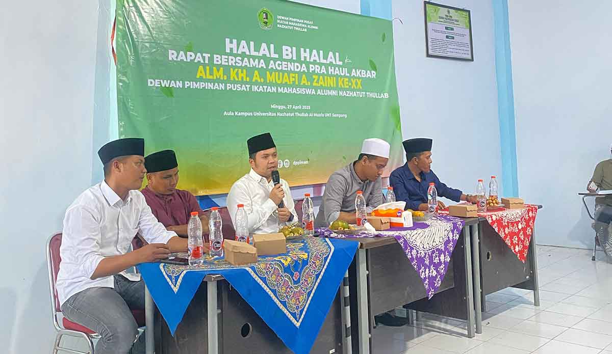 Hadiri Rapat Persiapan Haul Kiai A. Muafi A. Zaini ke-XX, Anggota DPR RI Gembleng Pengurus Iman