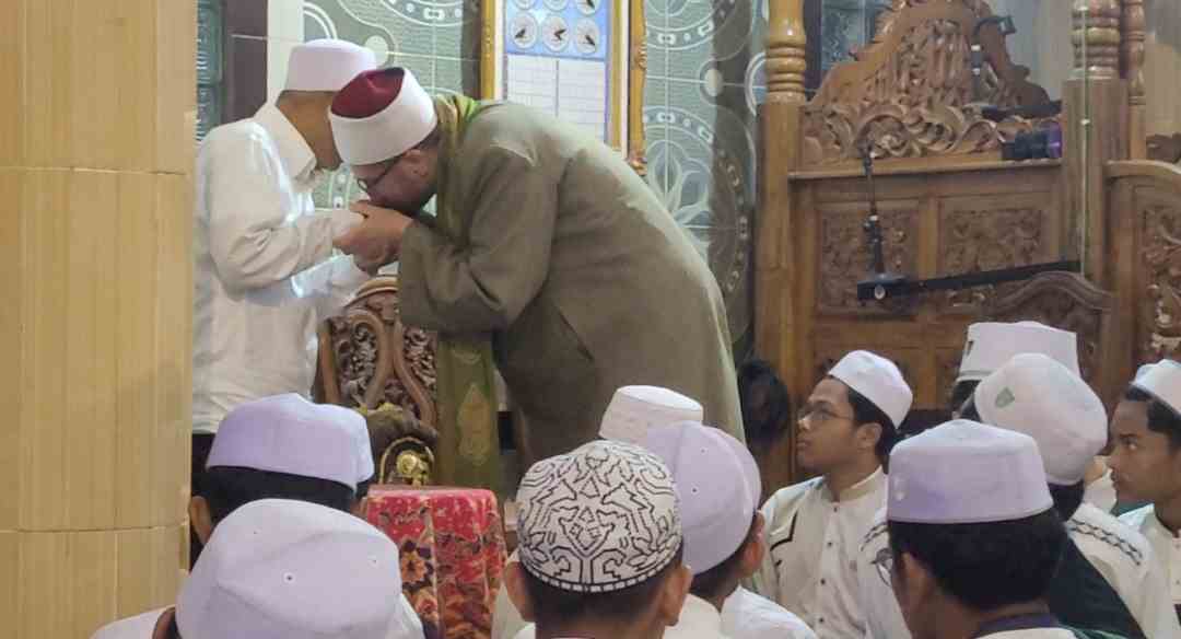 Sebut Kiai Asep Ulama Hikmah, Syaikh A'la dari Mesir Ceramah 4 Kali dalam sehari di Amanatul Ummah