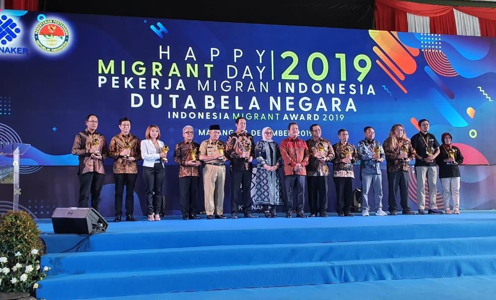 Raih Dua Penghargaan di IMWA 2019, Jatim Provinsi Terbaik dalam Layanan dan Perlindungan PMI
