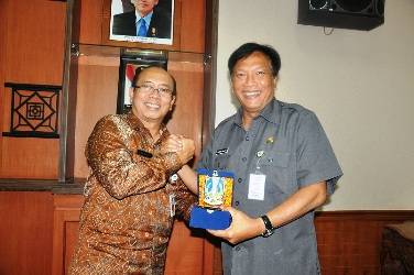 Izin Praktik Dokter Spesialis di Gresik Diperketat