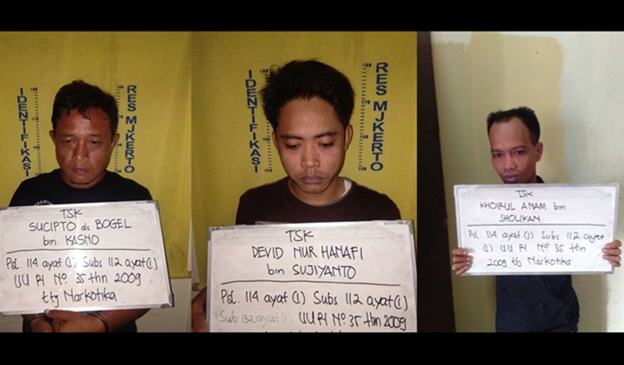 Para tersangka pengedar sabu.