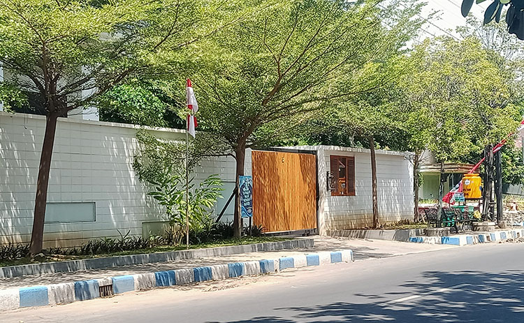 Pascapenangkapan OTT, Rumah Pribadi Bupati Probolinggo Terlihat Sepi