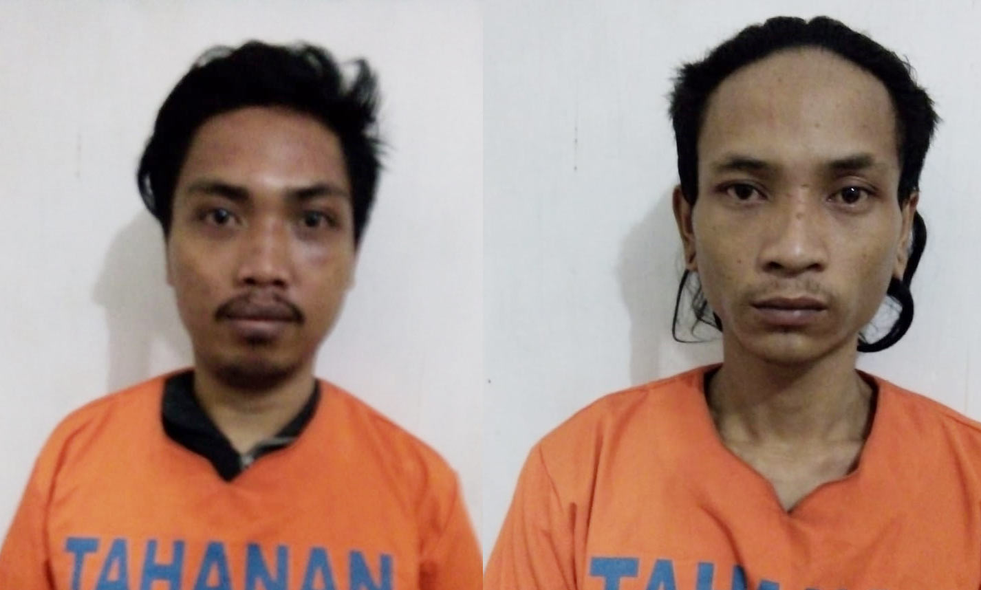 Dua pemuda tersangka pengedar sabu yang diamankan Polresta Sidoarjo.