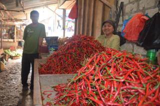 Jelang Pileg, Harga Sembako di Tuban Stabil