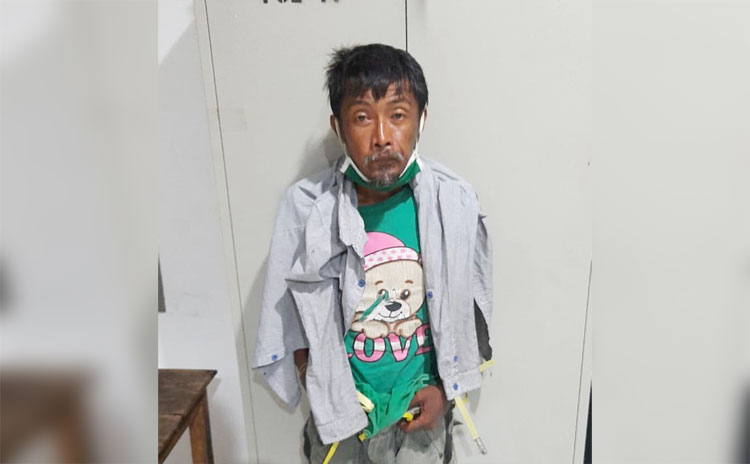 Agus Yudianto saat dibawa ke Mako Satpol PP Kota Kediri. (foto: ist.)