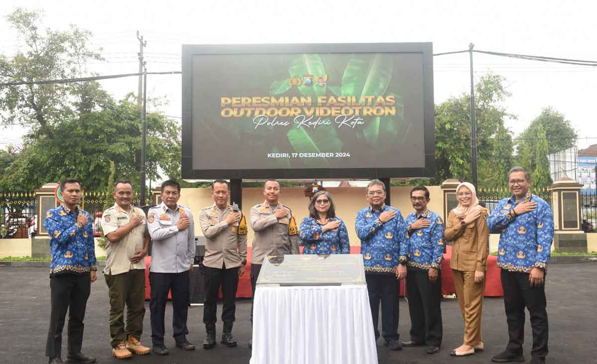 Outdoor Videotron di Mapolres Kediri Kota Diresmikan