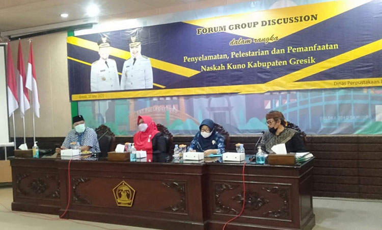 Hadiri FGD, Bupati Gus Yani dan Wabup Bu Min Minta Naskah Kuno Gresik Dirawat dengan Baik