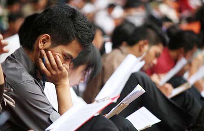 Jelang Tes Ujian Perangkat Desa, Tim Pembuat Soal Dikarantina dan Dikawal Polisi