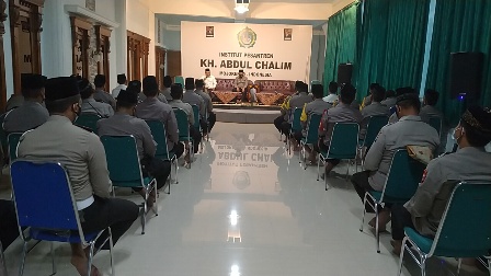 Nanti Malam Jemput Lailatul Qadar, Kiai Asep juga Agendakan Buka Bersama Perwira TNI