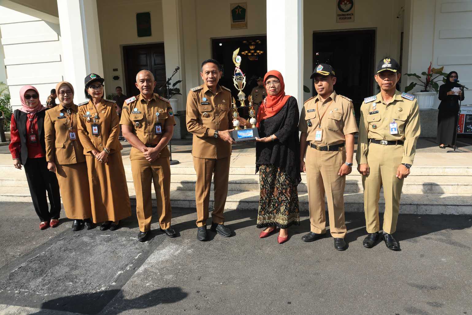 RW 2 Kelurahan Tlogomas Juara Lomba Kampung Mbois, Wali Kota Malang: Semangat Dasa Bakti Ngalam