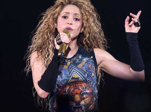 Shakira... bisa aja lu... foto: getty image