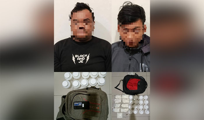 Pelaku dan barang bukti yang diamankan Satresnarkoba Polres Mojokerto.