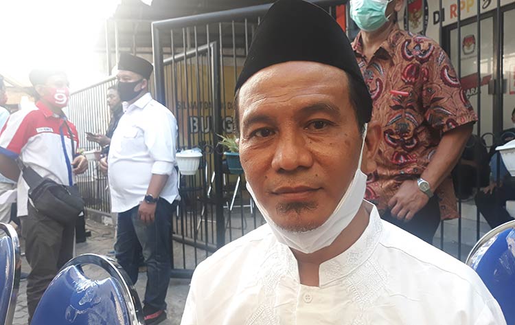 Gus Ahmad Nashoruddin, Keluarga Pesantren Sidoresmo, Jagir, Wonokromo, Surabaya.