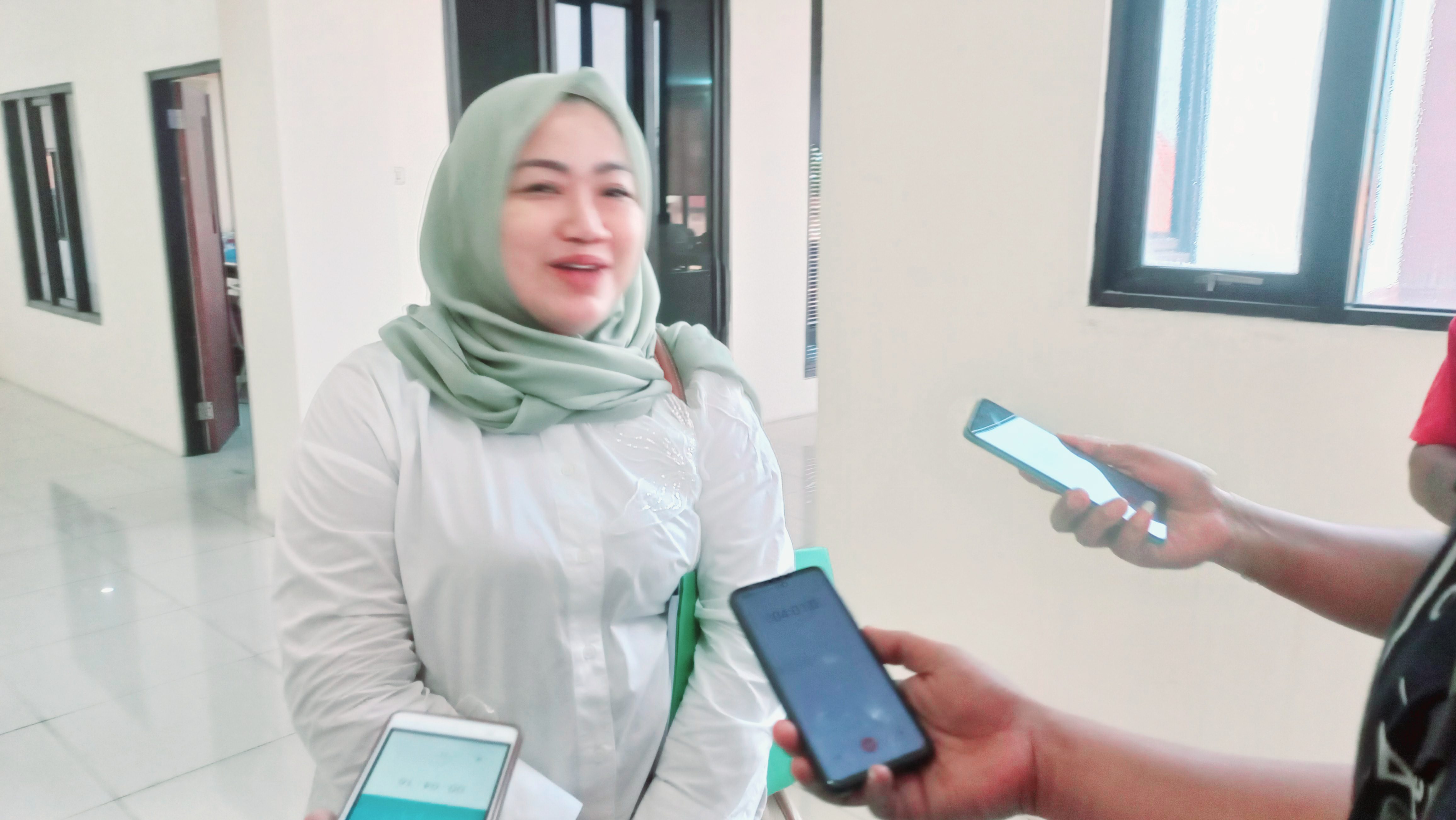 Ketua DPRD sememtara Kabupaten Mojokerto, Ayni Zuroh